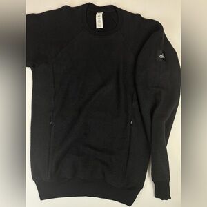 Alo Yoga Men's Triumph Crew Neck Sweatshirt Small Fleece Finish Kangaroo Pockets